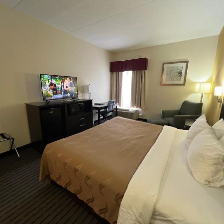 Quality Inn Richmond Airport Sandston Exterior foto