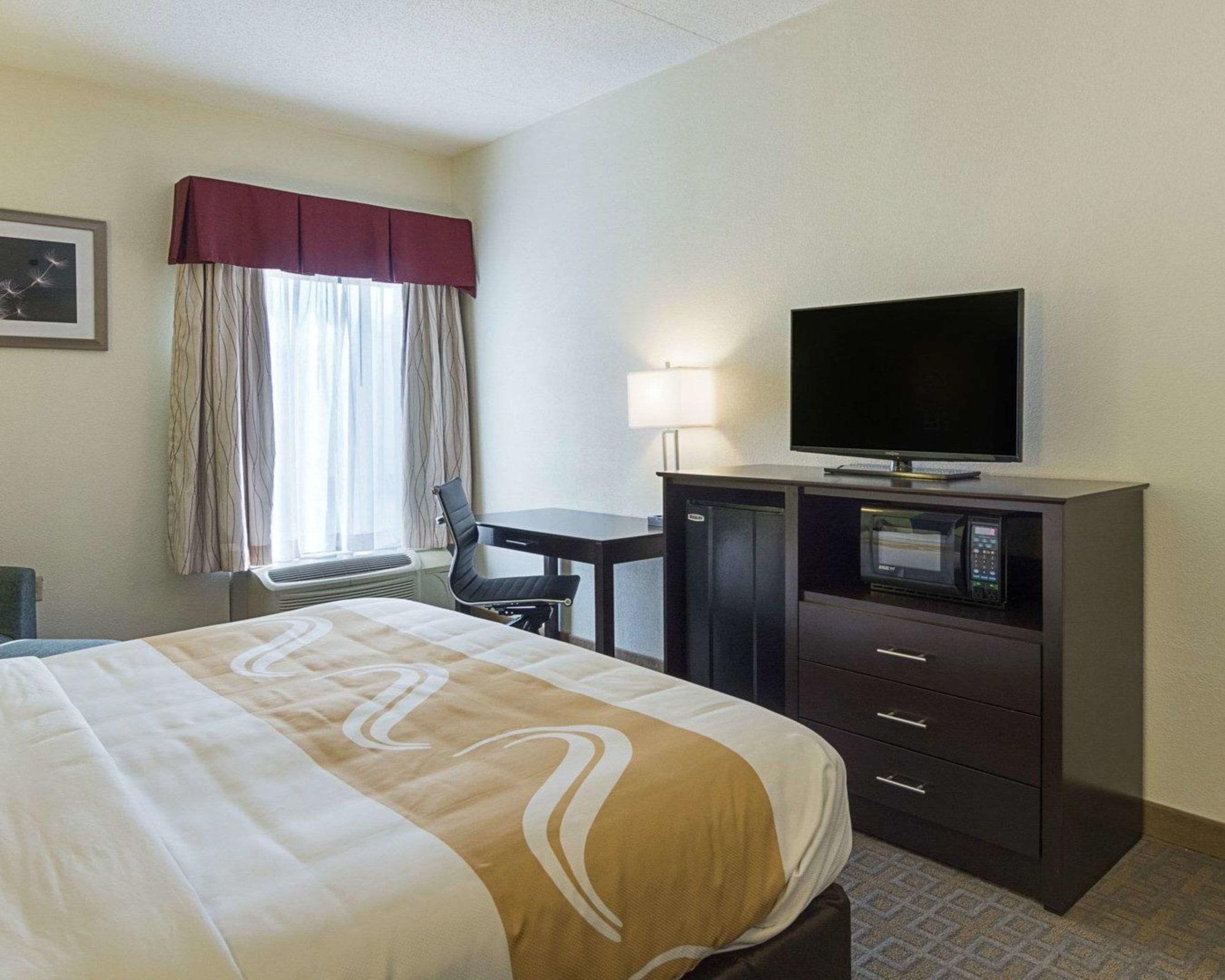 Quality Inn Richmond Airport Sandston Exterior foto